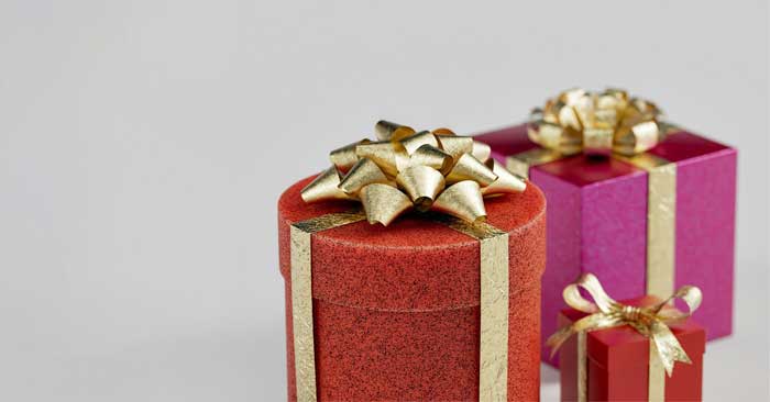 How We Tie Our Business in a Bow for the Holidays | The Women's Accountant